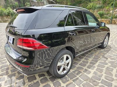 Mercedes-Benz GLE-Class 2018 Mercedes-Benz GLE-Class 2018