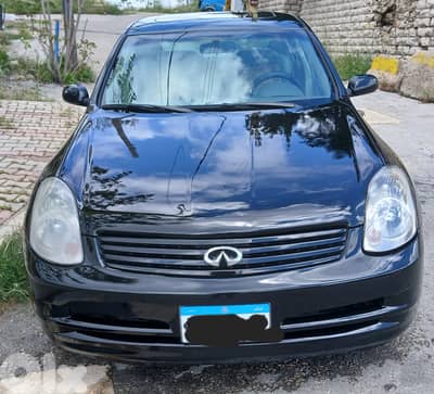 Infiniti.  4 doors.  2003