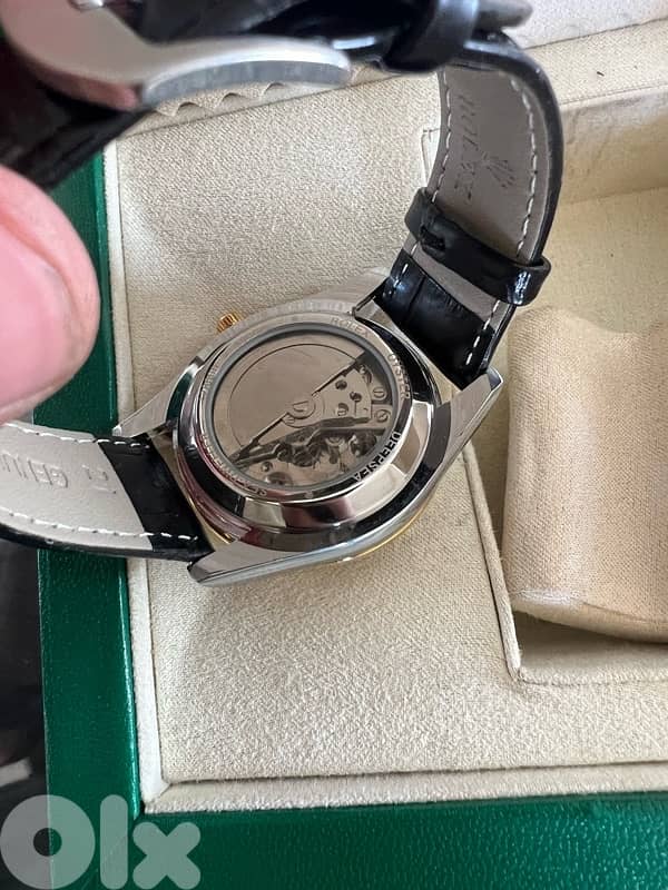 Black Gold Luxury 1