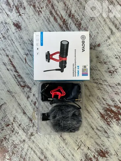 Microphone Boya for Cameras and Phones