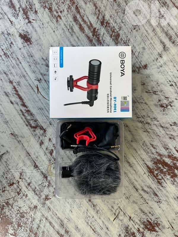 Microphone Boya for Cameras and Phones 0
