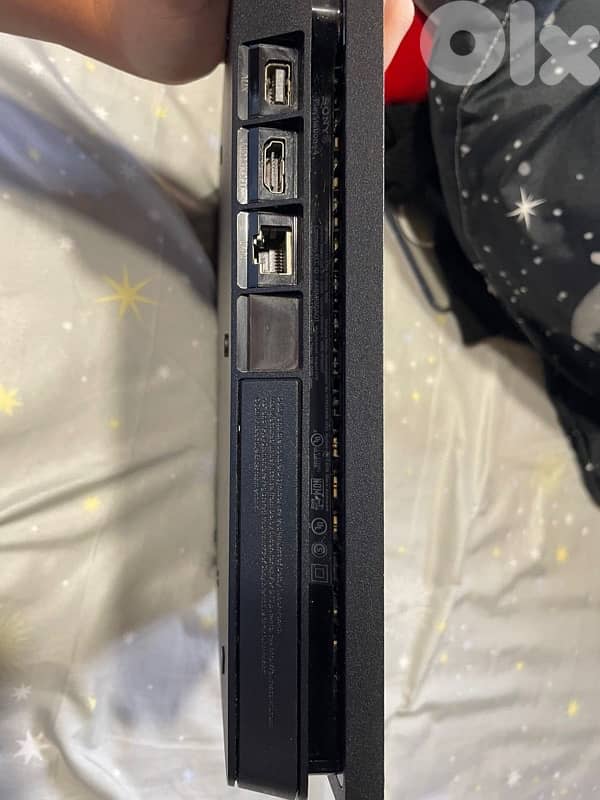 PlayStation 4 3