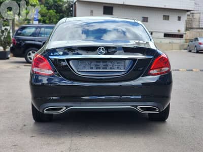 2017 C300 Clean Carfax