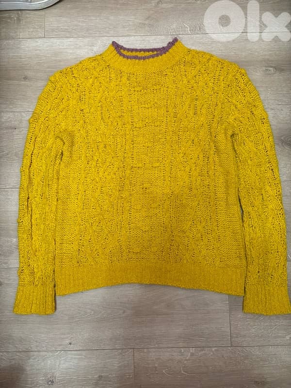 Sweater 0