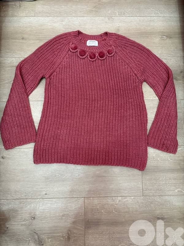 sweater 0