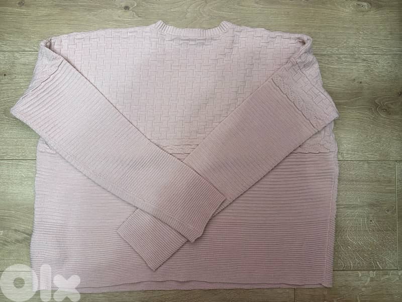 sweater 0