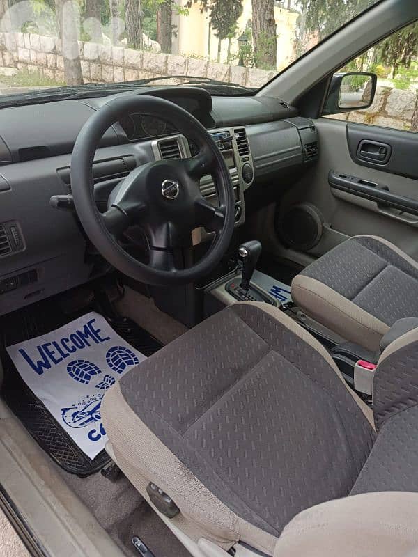 Nissan X-Trail 2011 0