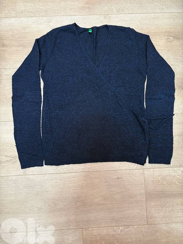 sweater 0