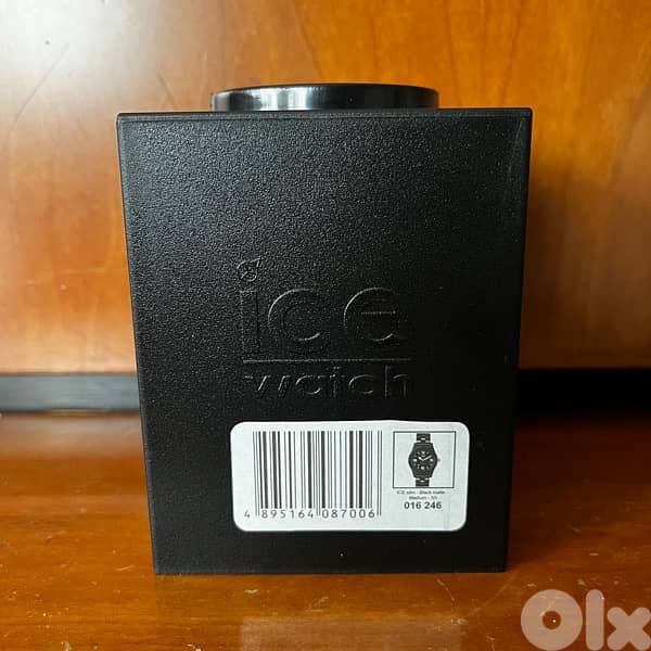 ICE Watch Slim Black Matte 1