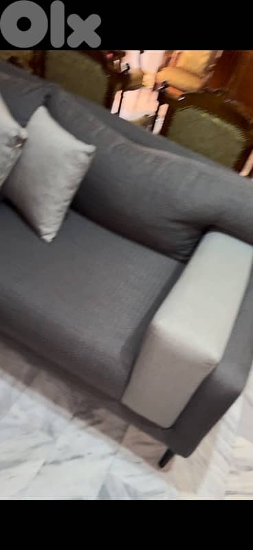 grey living room 0
