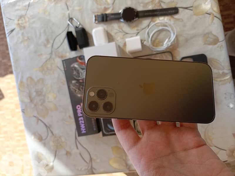 iphone 12 pro 0