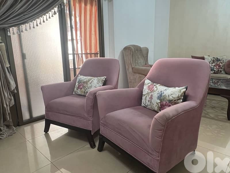 salons and furniture for sale 9