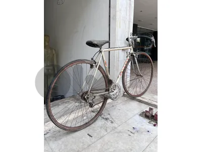 Vintage Peugeot French Racing Bike – Made in France – Original Steel Road Bicycle