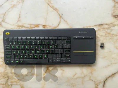 Logitech K400 Plus Wireless Keyboard and Built-in Touchpad + Free delivery
