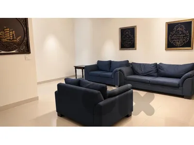 صالون للبيع بسعر مغري