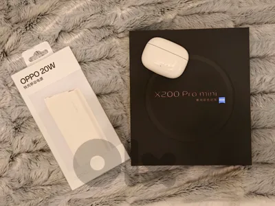 16GB/512GB Titanium Green Vivo X200 Pro Mini + power bank + earbuds + 20 cover