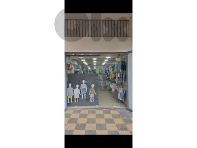 محل ملابس ولادي للبيع