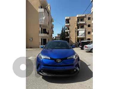 Toyota C-HR 2018 XLE PREMIUM