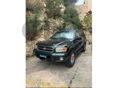 Nissan Pathfinder 2001