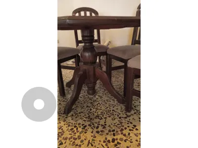 للبيع بداعي سفر ١٠٠$