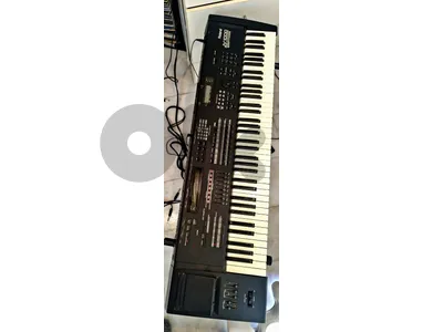 Roland JV-1000