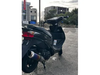 V125 Suzuki V125 Suzuki