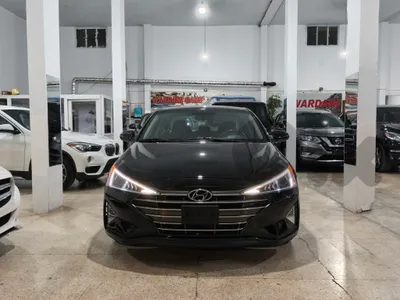 2019 HYUNDAI ELANTRA SEL (LIKE NEW)