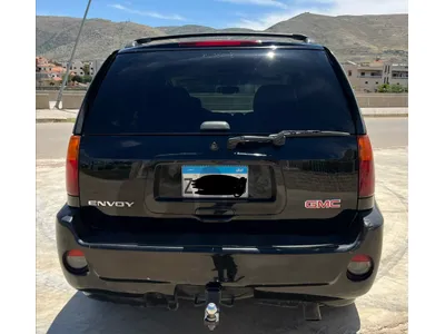 GMC Envoy 2006 denali v8 5.3l