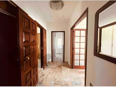 Achrafieh Sioufi 200m2 3bdr 4bath Balconies Parking Concierge