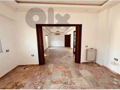 Achrafieh Sioufi 200m2 3bdr 4bath Balconies Parking Concierge