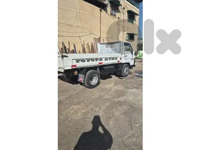 toyota dyna قلاب كتير نضيف - بنزين toyota dyna قلاب كتير نضيف - بنزين