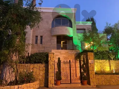 فيلا في صوفر للايجار