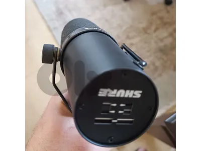 Shure SM7B DYNAMIC MICROPHONE