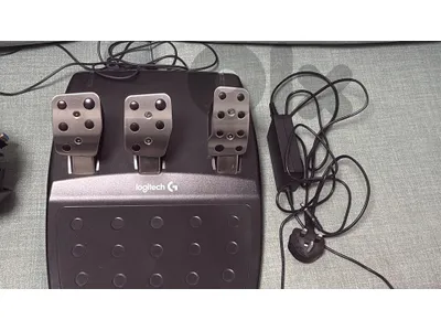 Logitech g29 used like new Logitech g29 used like new