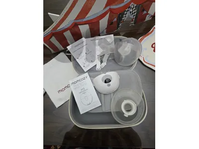 Momcozy breast pump