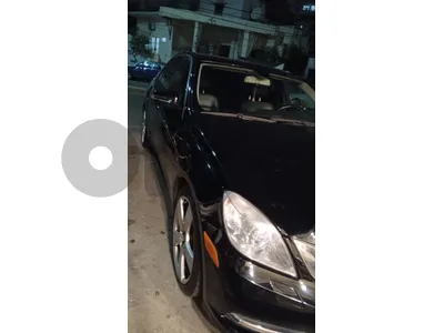 Mercedes-Benz E-Class 2012 200