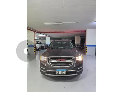 GMC Acadia 2017 Company sourced & maintained