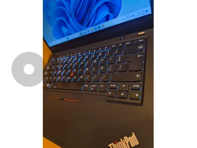 LENOVO THINKPAD T14 CORE I7 GENERATION 10/ 16G RAM/ 256 NVME