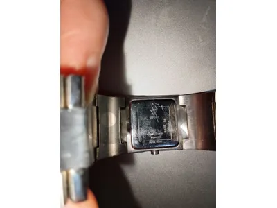 Guess woman watch