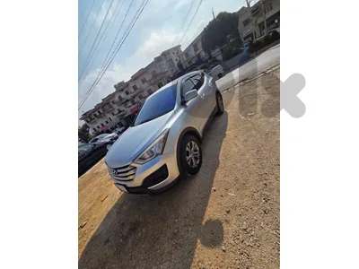 Hyundai Santa Fe 2016