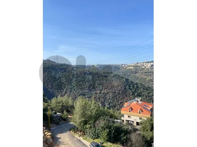 Apartment For Sale in Monteverde 390,000$ شقة للبيع في مونتيفيردي