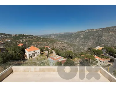 Apartment for sale in Khenchara MQBS026-شقة للبيع في خنشارا Apartment for sale in Khenchara MQBS026-شقة للبيع في خنشارا