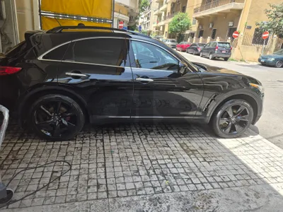 Infiniti Qx series 2015 QX 70S Black Edition Infiniti Qx series 2015 QX 70S Black Edition
