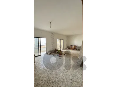 Apartment for sale in jdeideh-شقة للبيع في جديدة