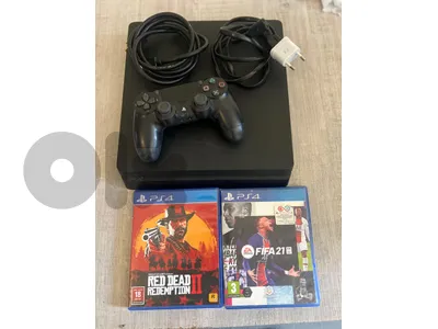 ps4 slim used / 1 controler / 2 games