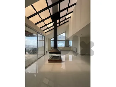 300 sqm Renovated Duplex for Sale in New Sheileh | WA