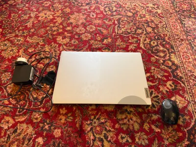 LeNovo Laptop LeNovo Laptop