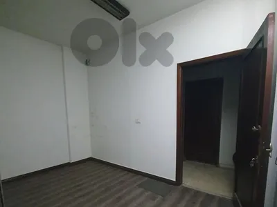 L21324  Ready to Move-in Office For Rent in Dora Highway