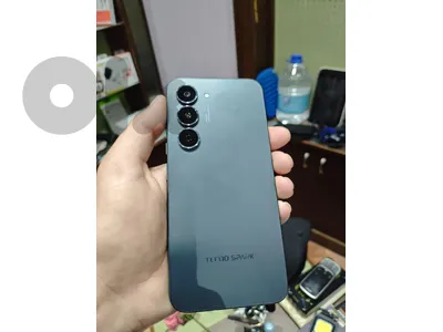 spark 40 pro