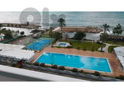 كابين للأجار في مجمع سياحي مساحته ٨م أجار موسمي ١٥٠٠$   cabin for rent 8m season from may to november 1500$